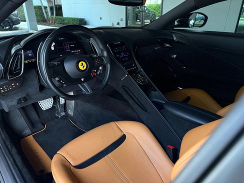 Used 2021 Ferrari Roma RWD image 23