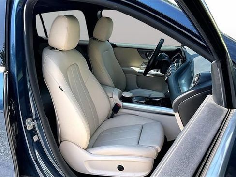 Certified 2023 Mercedes-Benz GLA 250 4MATIC image 15