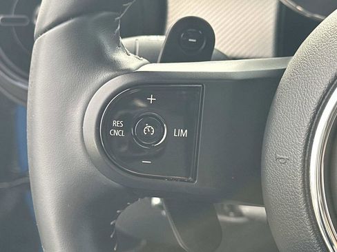 Used 2024 MINI Cooper S image 17