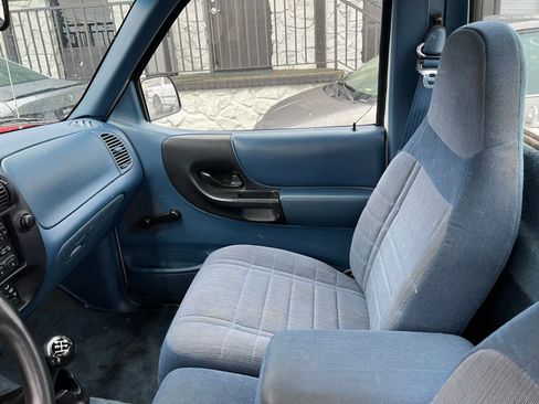 Used 1997 Ford Ranger XL image 12