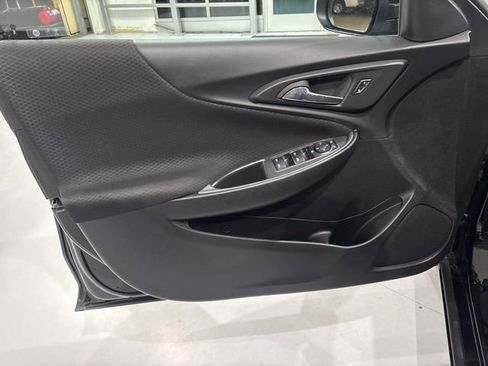 Used 2023 Chevrolet Malibu LT image 11