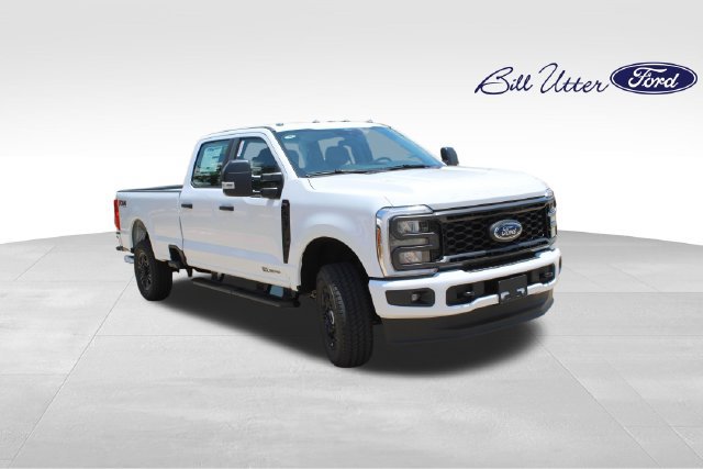 New 2026 Ford F350 XL w/ STX Appearance Package AWD/4WD image 2