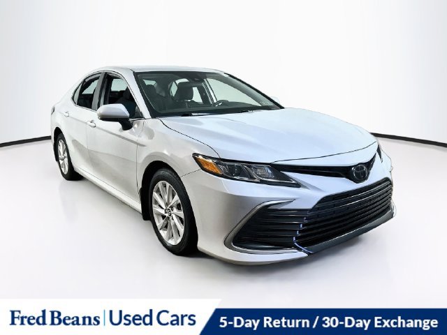 Used 2024 Toyota Camry LE FWD image 1