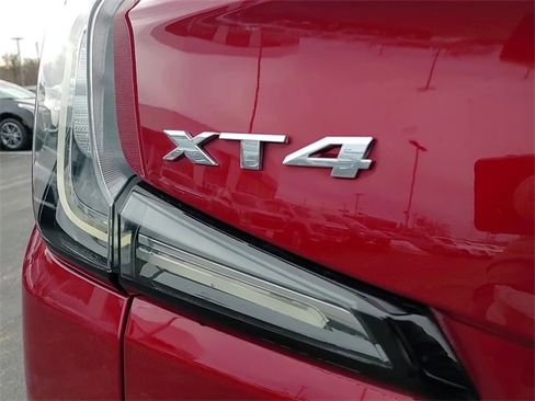 Used 2019 Cadillac XT4 Sport image 5