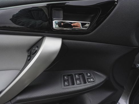 New 2026 Mitsubishi Eclipse Cross SEL image 10