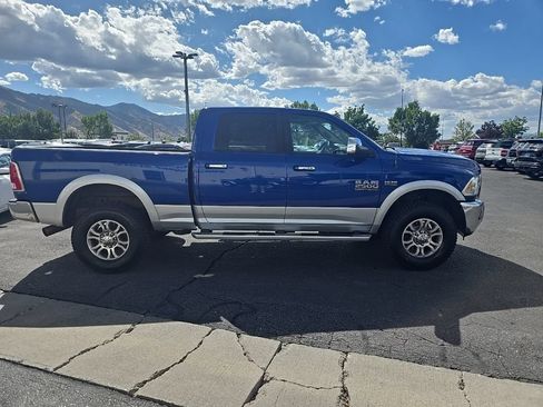Used 2014 RAM 2500 Laramie w/ Convenience Group AWD/4WD image 4