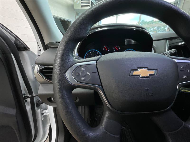 Used 2018 Chevrolet Traverse LS AWD/4WD image 21
