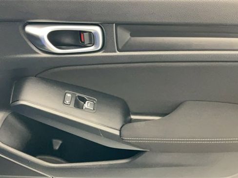 Used 2023 Honda Civic Sport image 23