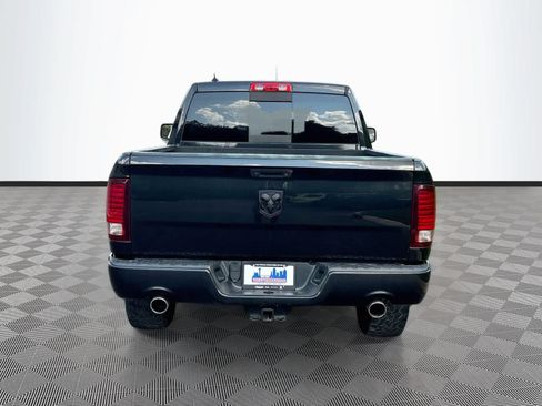 Used 2017 RAM 1500 Sport w/ Black Ram 1500 Sport Group RWD image 6