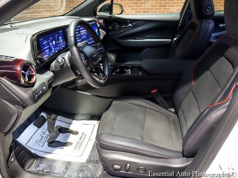 Used 2025 Chevrolet Blazer EV RS AWD/4WD image 12