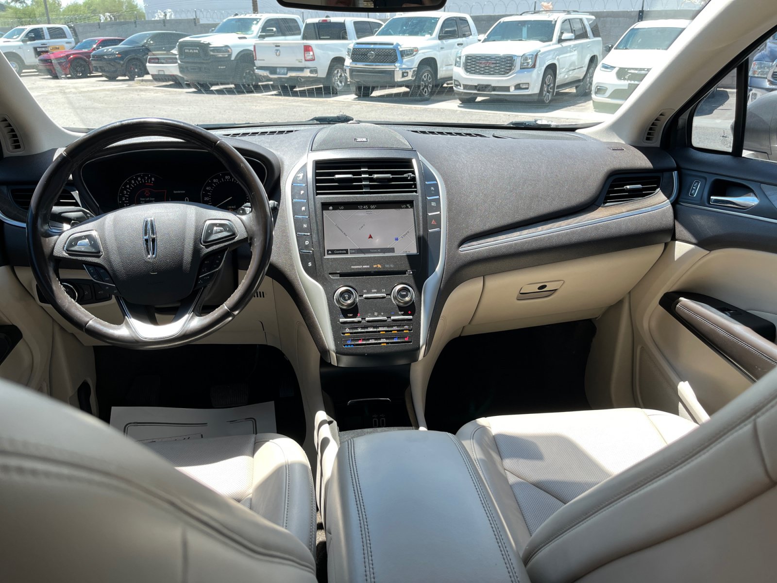 Used 2019 Lincoln MKC Reserve FWD image 33