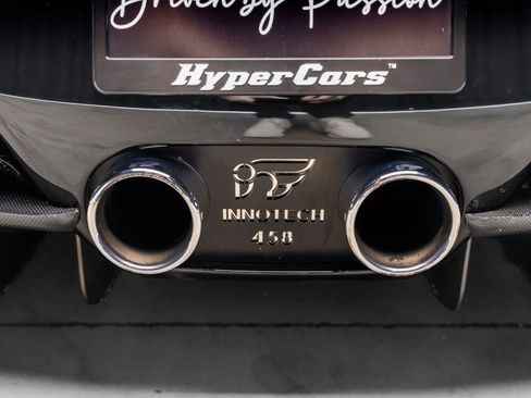 Used 2013 Ferrari 458 Spider image 40