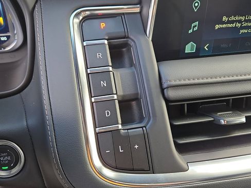 Certified 2024 Chevrolet Tahoe High Country w/ Premium Package image 12