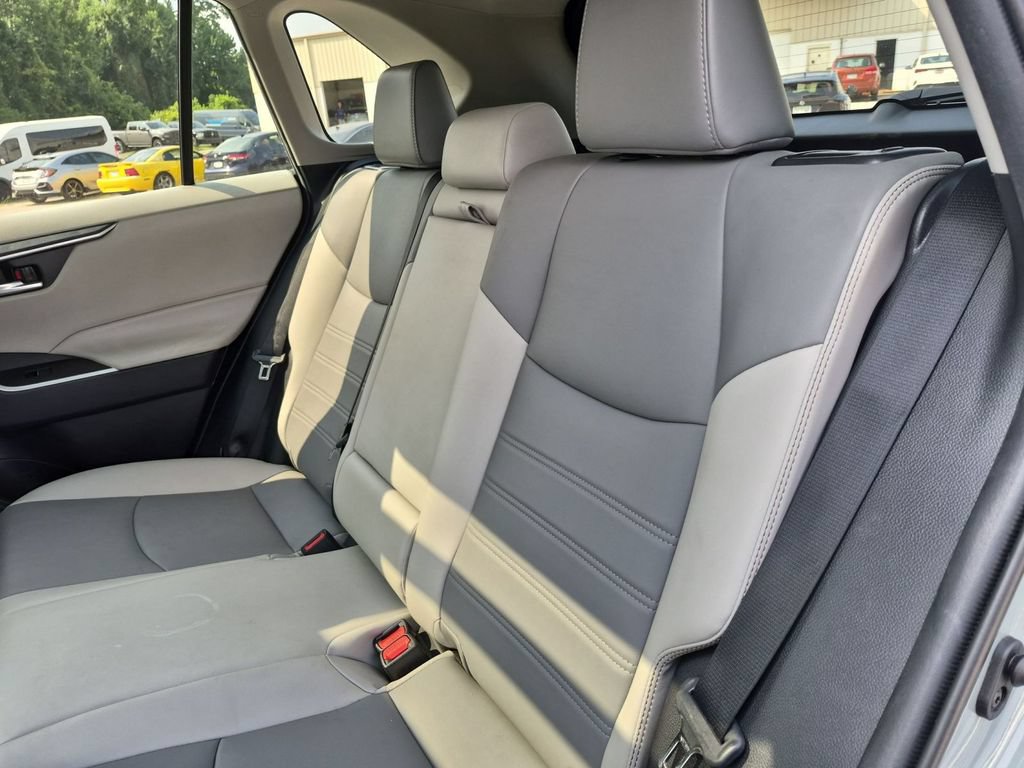 Used 2021 Toyota RAV4 XLE Premium FWD image 30