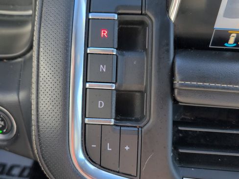 Used 2021 GMC Yukon XL SLT w/ SLT Luxury Plus Package image 27