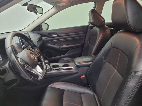 Used 2019 Nissan Altima 2.5 SR FWD image 17