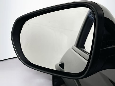 Used 2023 Chevrolet TrailBlazer LT w/ LPO, Blackout Package image 16