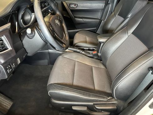 Used 2014 Toyota Corolla S w/ Driver Convenience Package FWD image 20