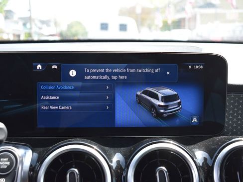 Used 2025 Mercedes-Benz GLB 250 image 18