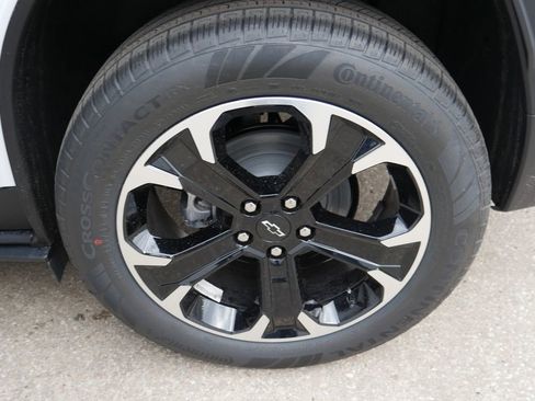 New 2026 Chevrolet Equinox LT image 33