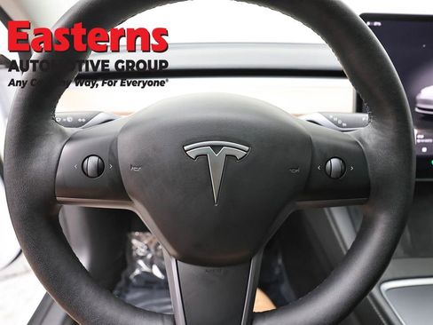 Used 2023 Tesla Model 3 Standard Range RWD image 10
