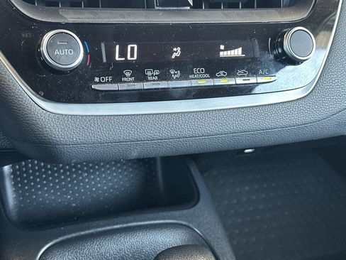 Certified 2024 Toyota Corolla LE w/ LE Convenience Package FWD image 18