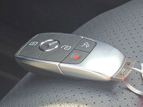 Used 2026 Mercedes-Benz GLE 350 4MATIC image 39