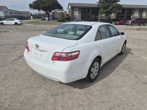Used 2007 Toyota Camry CE image 5