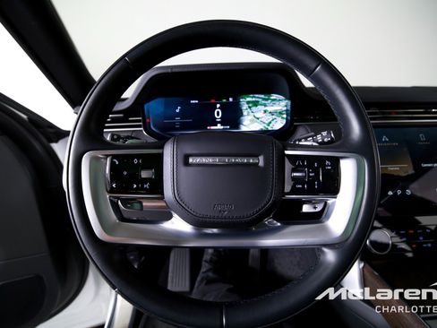 Used 2023 Land Rover Range Rover SE image 14