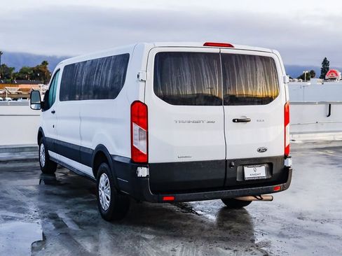 Used 2023 Ford Transit 350 XLT image 7