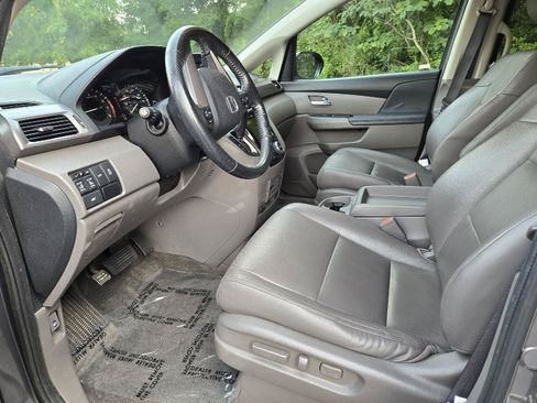 Used 2017 Honda Odyssey EX-L image 11