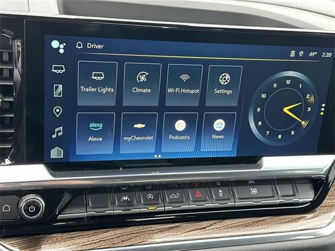 Used 2025 Chevrolet Silverado 1500 LT image 13