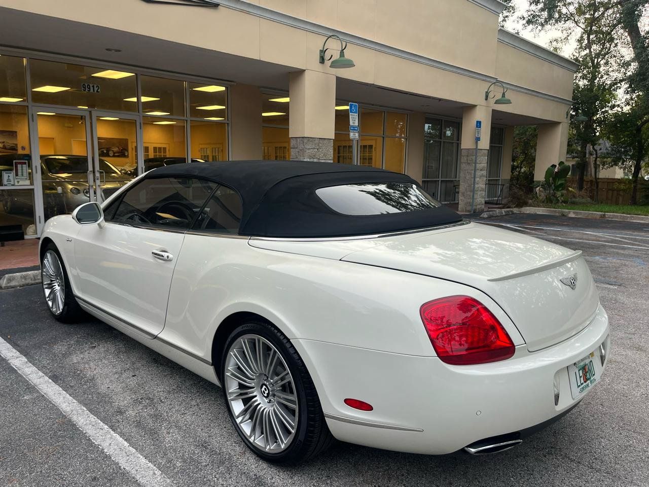 Used 2010 Bentley Continental GT Speed w/ Convenience Specification Pkg AWD/4WD image 22