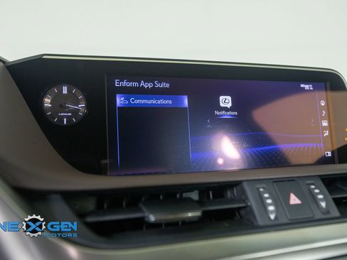 Used 2019 Lexus ES 350 w/ Accessory Package FWD image 20
