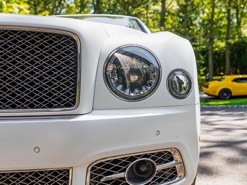 Used 2019 Bentley Mulsanne Speed image 68