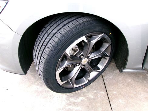 Used 2024 Chevrolet Malibu LT FWD image 7