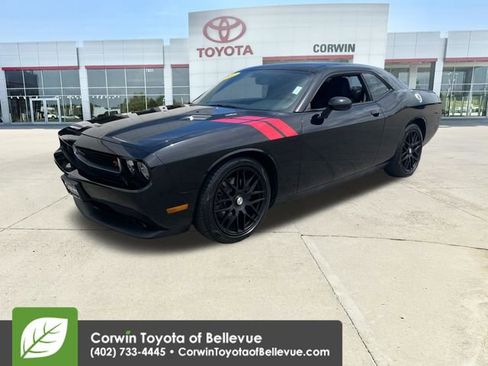 Used 2011 Dodge Challenger R/T RWD image 7