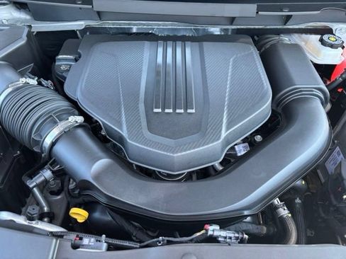 New 2026 GMC Acadia AT4 w/ Luxury Package AWD/4WD image 26
