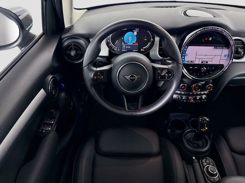 Used 2023 MINI Cooper S image 10