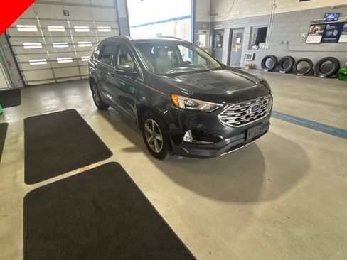 Used 2019 Ford Edge SEL w/ Equipment Group 201A AWD/4WD image 1