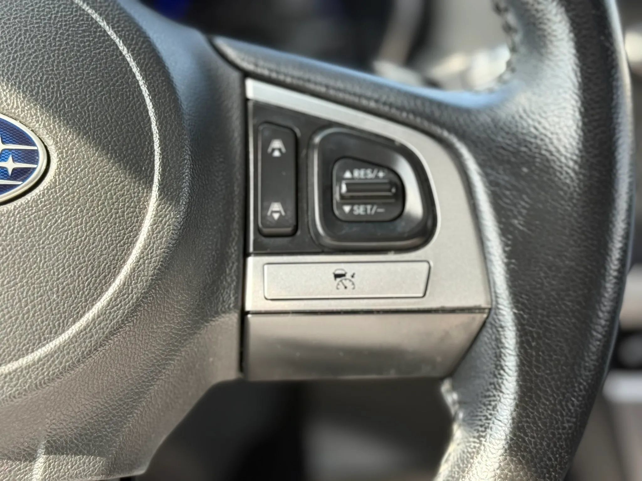 Used 2015 Subaru Outback 2.5i Limited AWD/4WD image 32