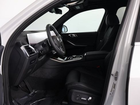 Used 2026 BMW X5 sDrive40i w/ Premium Package RWD image 5