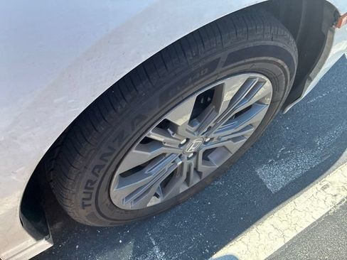 Used 2026 Honda Odyssey Touring image 13