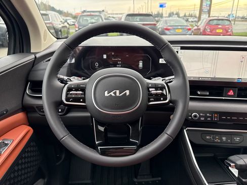 New 2026 Kia Carnival SX image 24