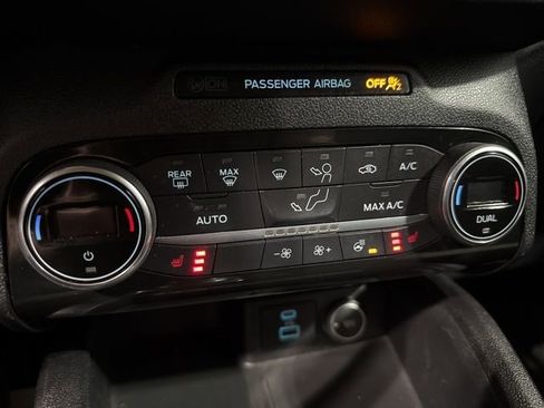 Used 2021 Ford Escape SE w/ Convenience Package AWD/4WD image 12