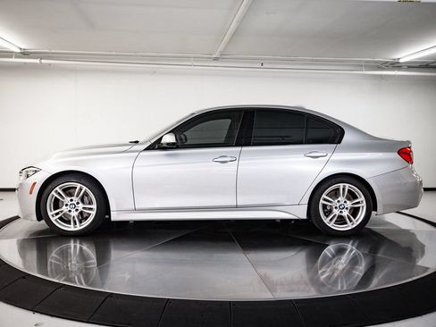 Used 2016 BMW 328i Sedan RWD image 2