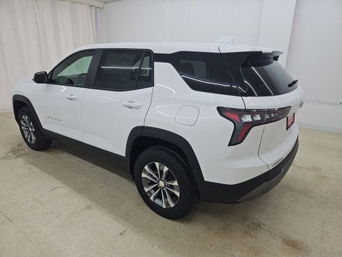 New 2026 Chevrolet Equinox LT image 6