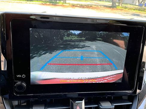 Used 2024 Toyota Corolla LE FWD image 13