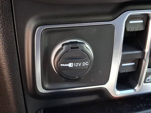 New 2026 Jeep Wrangler Unlimited Sahara AWD/4WD image 14
