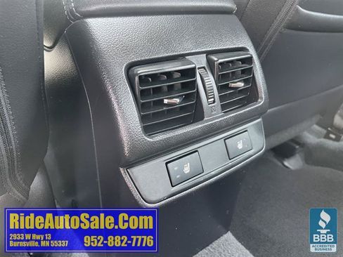 Used 2015 Subaru Legacy 3.6R Limited AWD/4WD image 31
